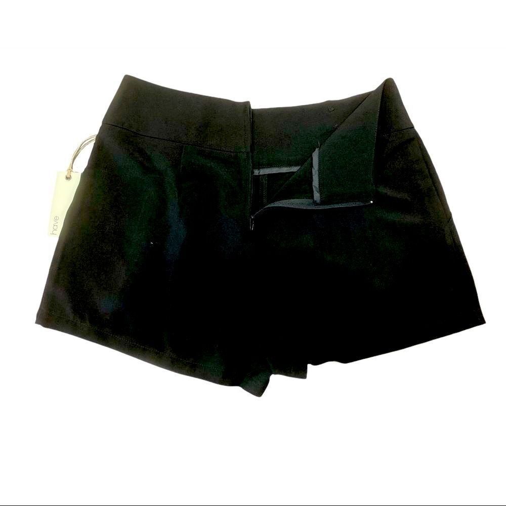 Black Shorts Button Accent Front Side Pockets NWT - Picture 4 of 4